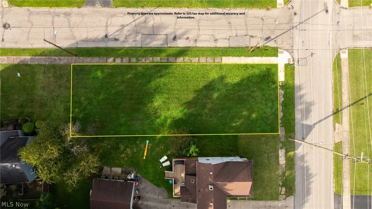Woodland Avenue, Campbell, OH 44405 - #1