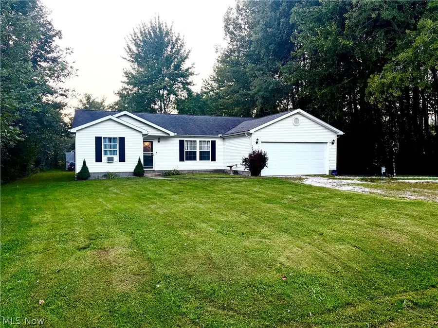 169 Kingsville Way, Roaming Shores, OH 44084 - #2