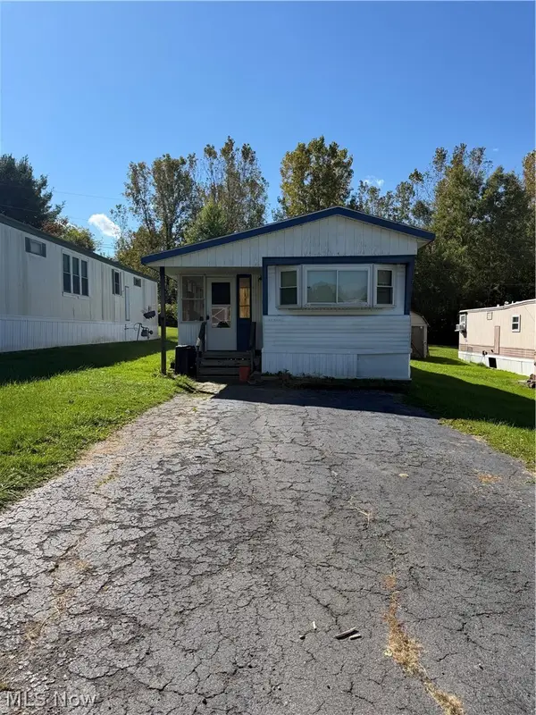 3481 Niles Cortland Ne Road #15, Cortland, OH 44410