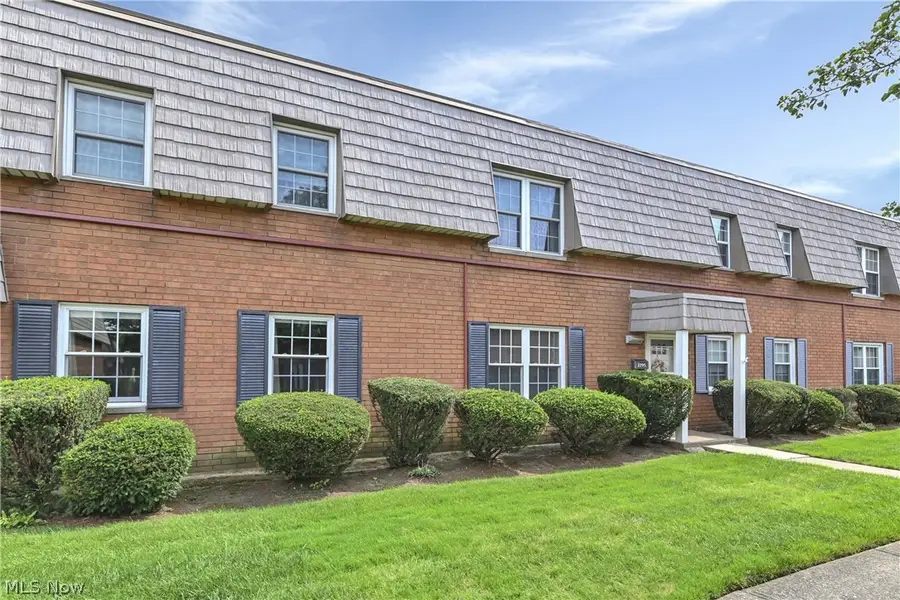 2793 Pease Drive #C303, Rocky River, OH 44116 - #3