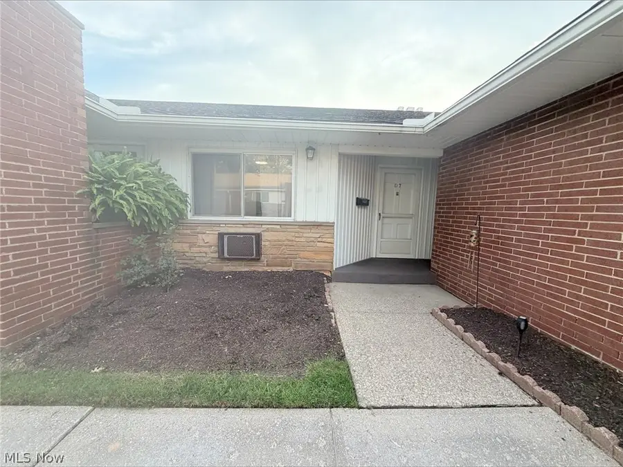 5651 Broadview Road #D7, Parma, OH 44134 - #2