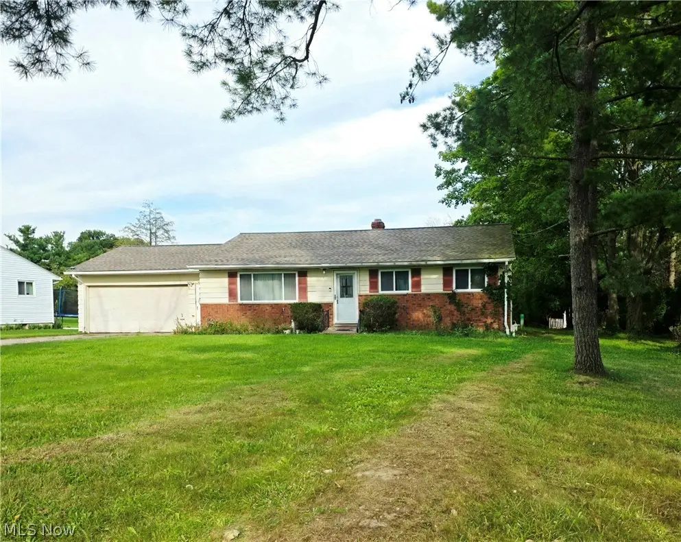 19157 Howe Road, Strongsville, OH 44136 - #1