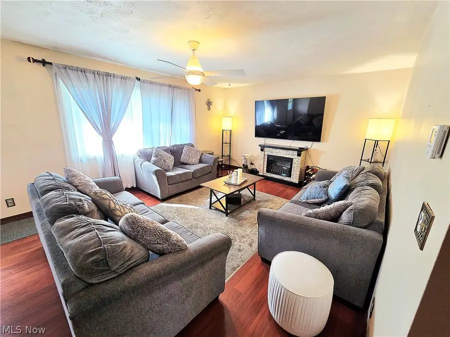 19157 Howe Road, Strongsville, OH 44136 - #3