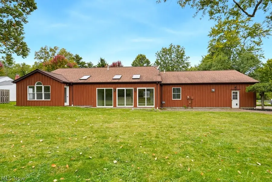 6907 Elmwood Drive, Solon, OH 44139 - #3