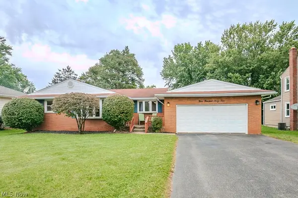 944 Larkridge Avenue, Youngstown, OH 44512