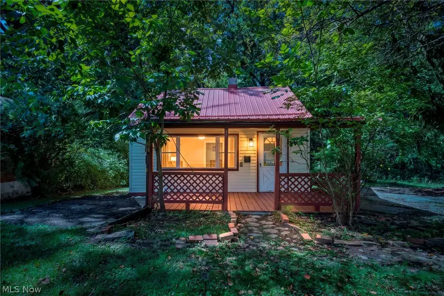 954 Archer Road, Bedford, OH 44146 - #2