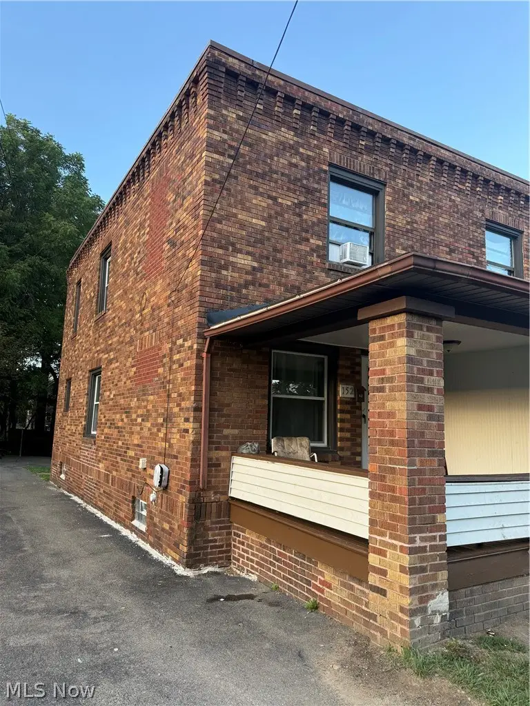152 Benita Avenue, Youngstown, OH 44505 - #2