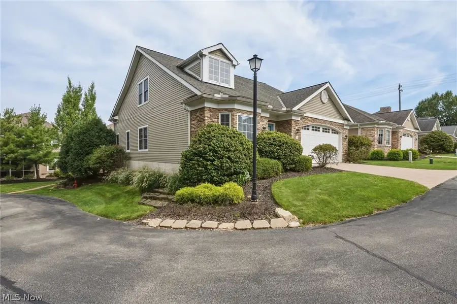 21 Bristol Lane, Rocky River, OH 44116 - #2