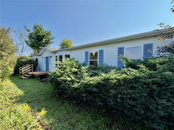 14525 Sperry Road, Newbury, OH 44065