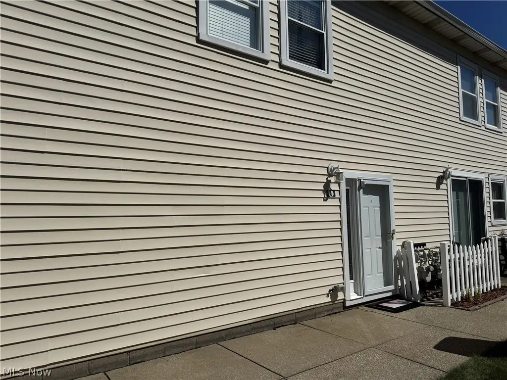 2544 Royal County Down, Uniontown, OH 44685 - #1