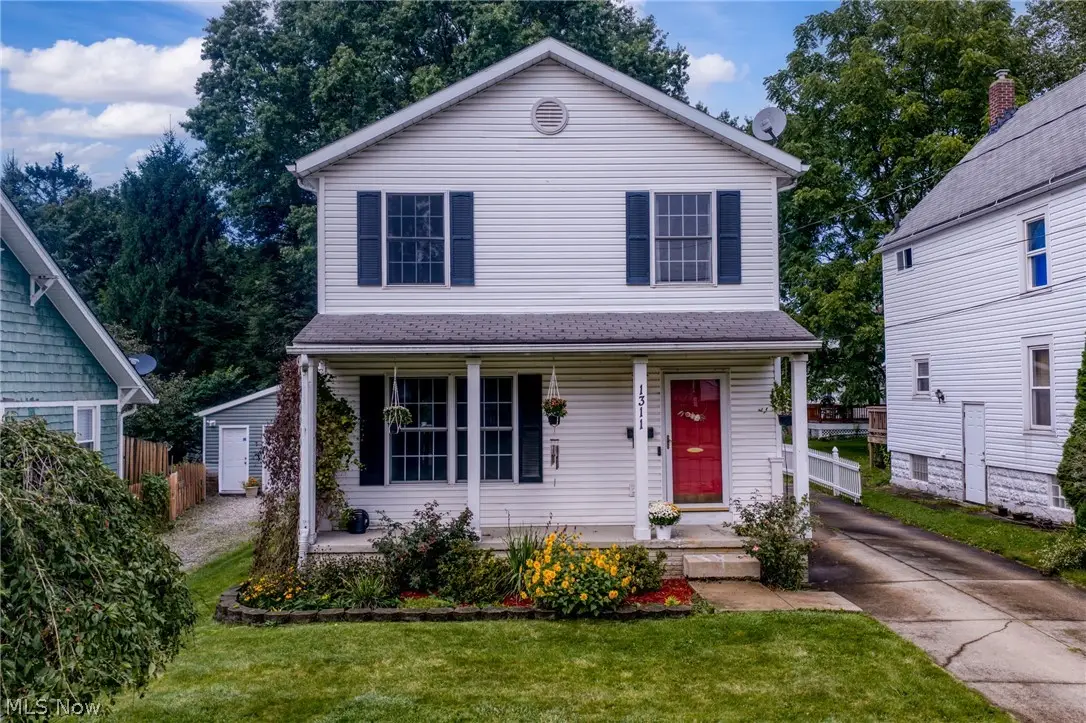 1311 Grant Avenue, Cuyahoga Falls, OH 44223 - #1