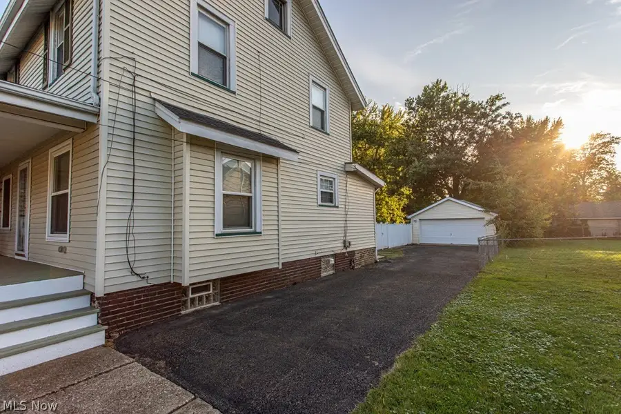 1218 Perkinswood Boulevard, Warren, OH 44484 - #3