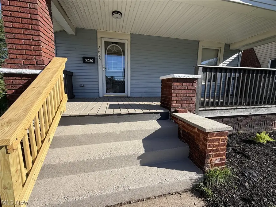 2625 4th Nw Street, Canton, OH 44708 - #2
