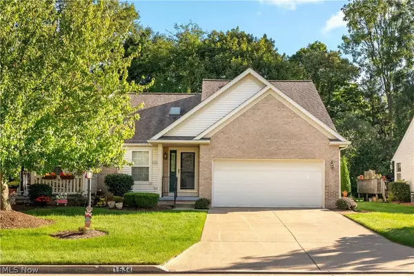 1534 Southpointe Ne Circle, Canton, OH 44714