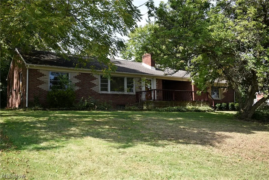 106 S Beverly Avenue, Youngstown, OH 44515 - #1