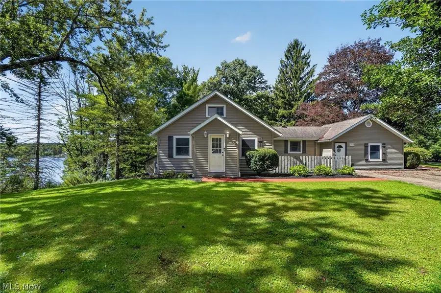 15414 Lakeshore Drive, Burton, OH 44021 - #3