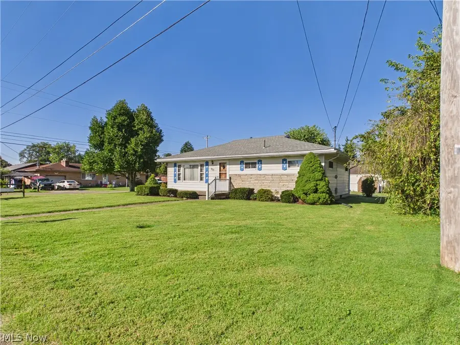 925 Belrock Avenue, Belpre, OH 45714 - #3