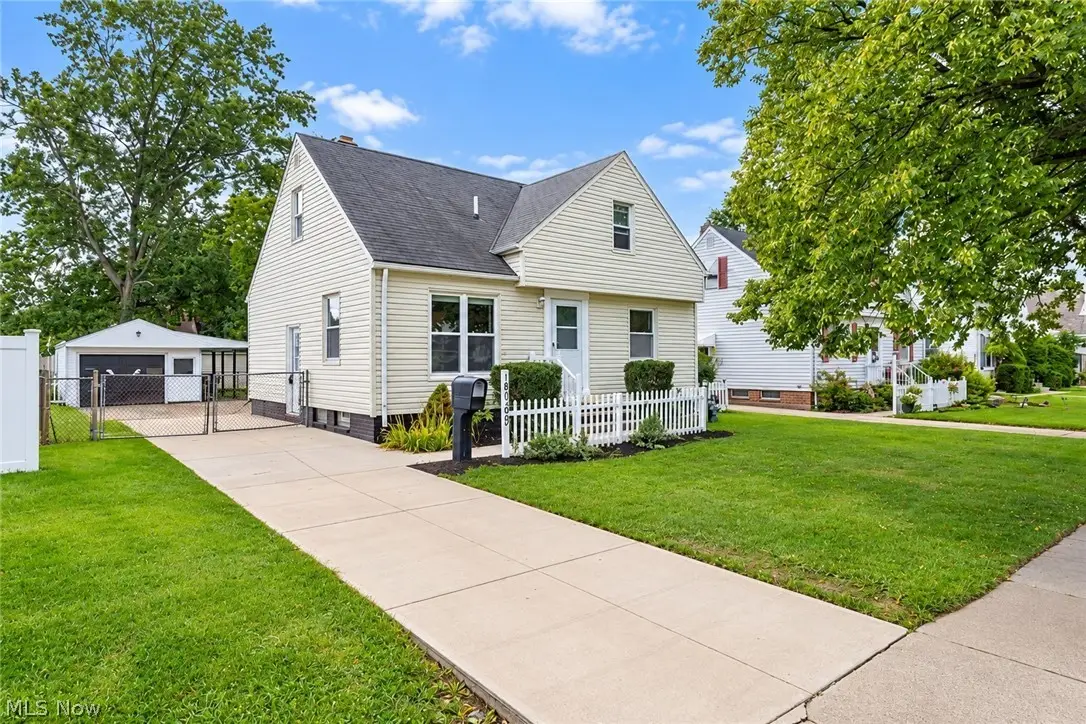16189 Hummel Road, Brook Park, OH 44142 - #1