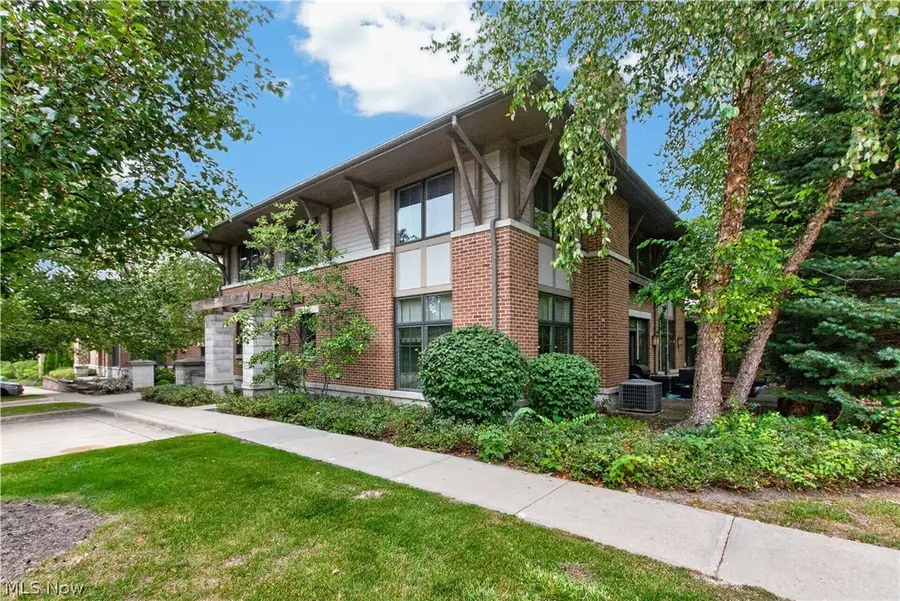 1393 Slate Court, Cleveland Heights, OH 44118 - #2