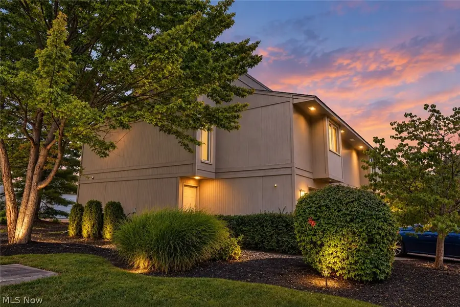 8035 Steven David Drive, Strongsville, OH 44149 - #2