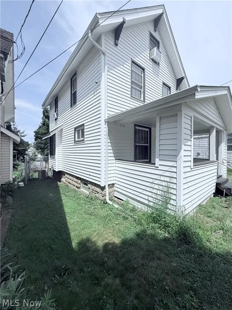 2132 10th Sw Street, Akron, OH 44314 - #2