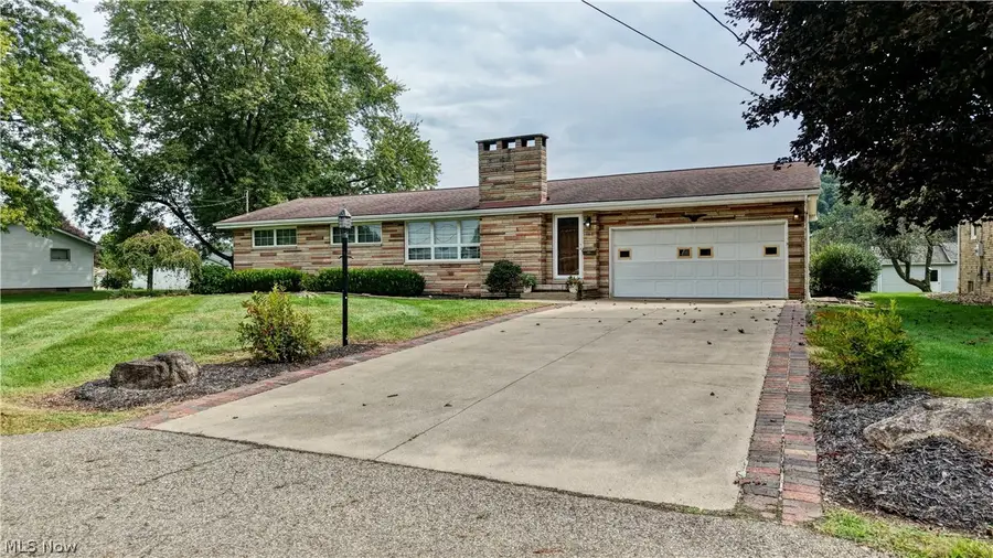 160 Mark Avenue, Killbuck, OH 44637 - #2