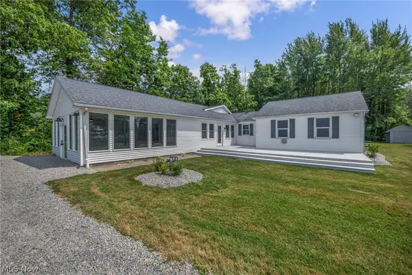 6940 Lake Rd W, Ashtabula, OH 44004