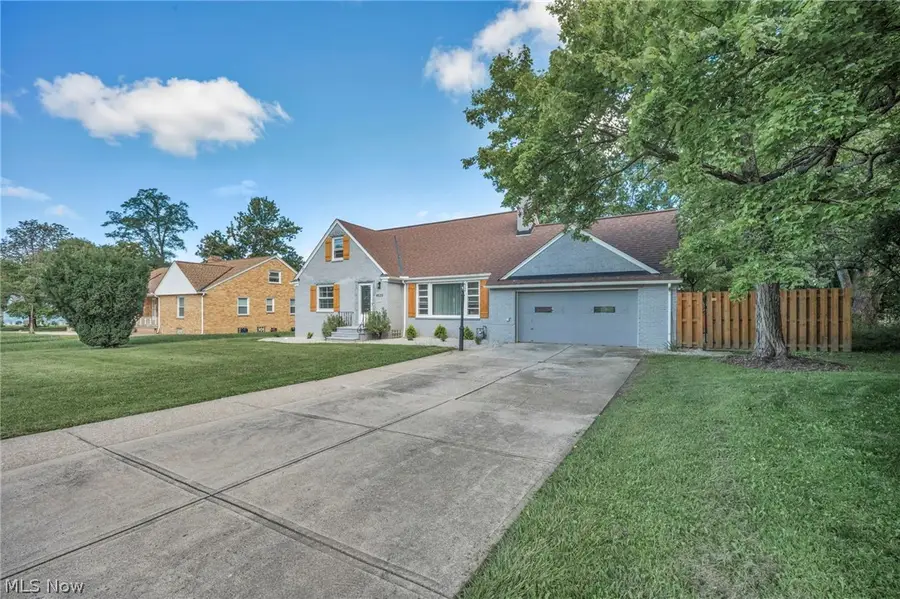 4535 Monticello Boulevard, South Euclid, OH 44143 - #2