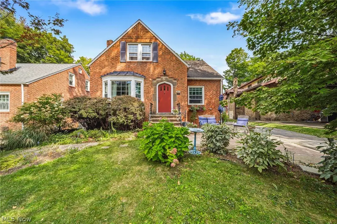 2853 Washington Boulevard, Cleveland Heights, OH 44118 - #1