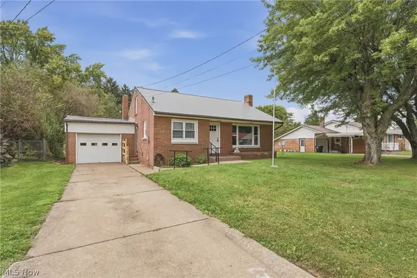 712 Mcdaniel Avenue, Minerva, OH 44657