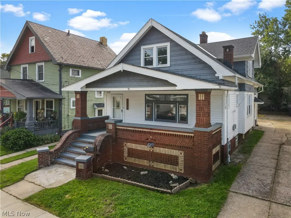 2819 Saratoga Avenue, Cleveland, OH 44109 - #1