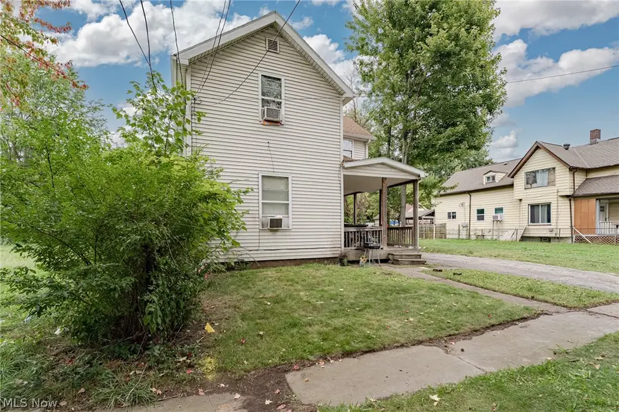 7602 Berry Avenue, Cleveland, OH 44102 - #2