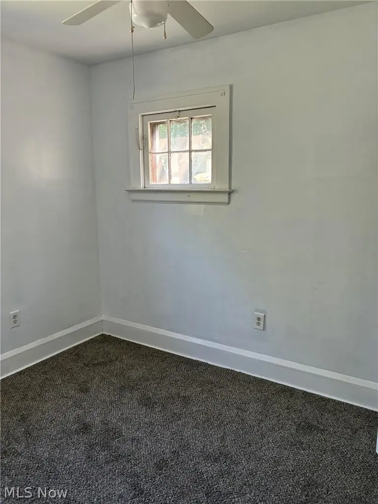 4207 W 38th Street, Cleveland, OH 44109 - #3