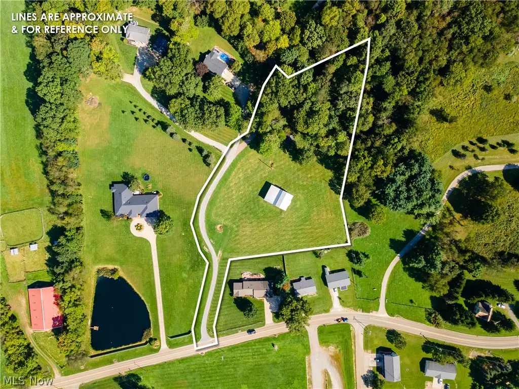 Schneiders Crossing Nw Road, Dover, OH 44622 - #1