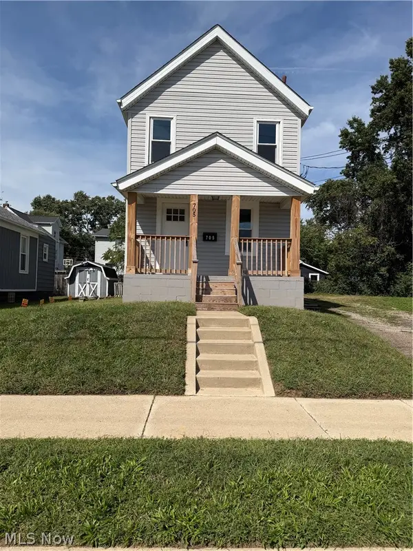 705 Moraine Avenue, Akron, OH 44310