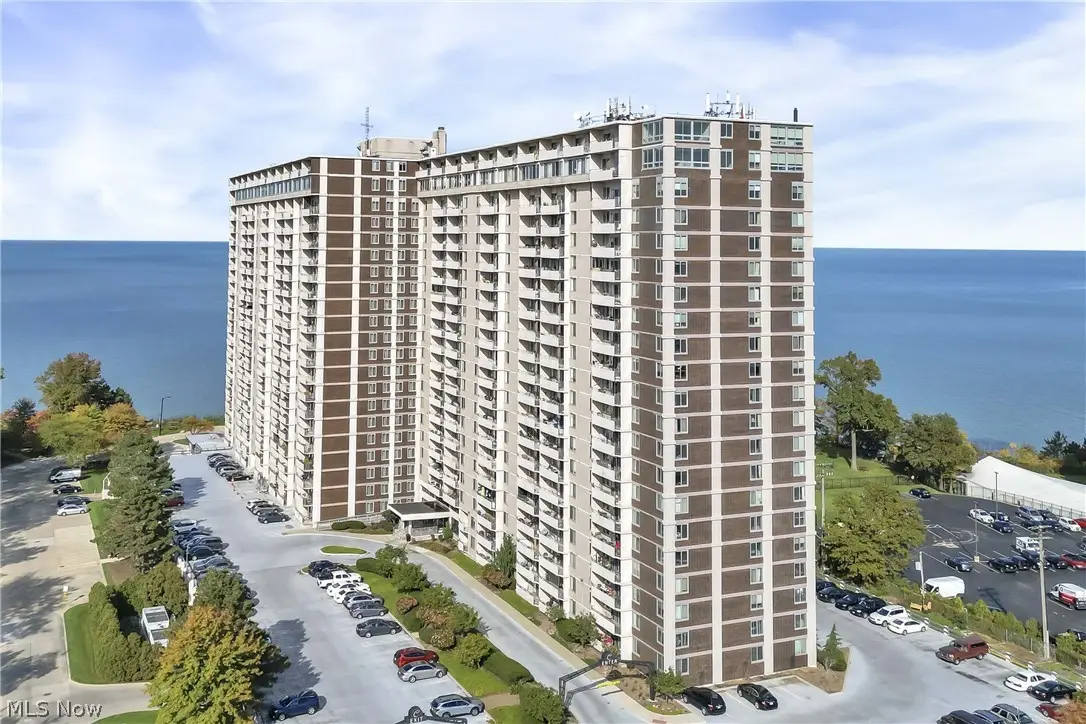 12900 Lake Avenue #1506, Lakewood, OH 44107 - #1