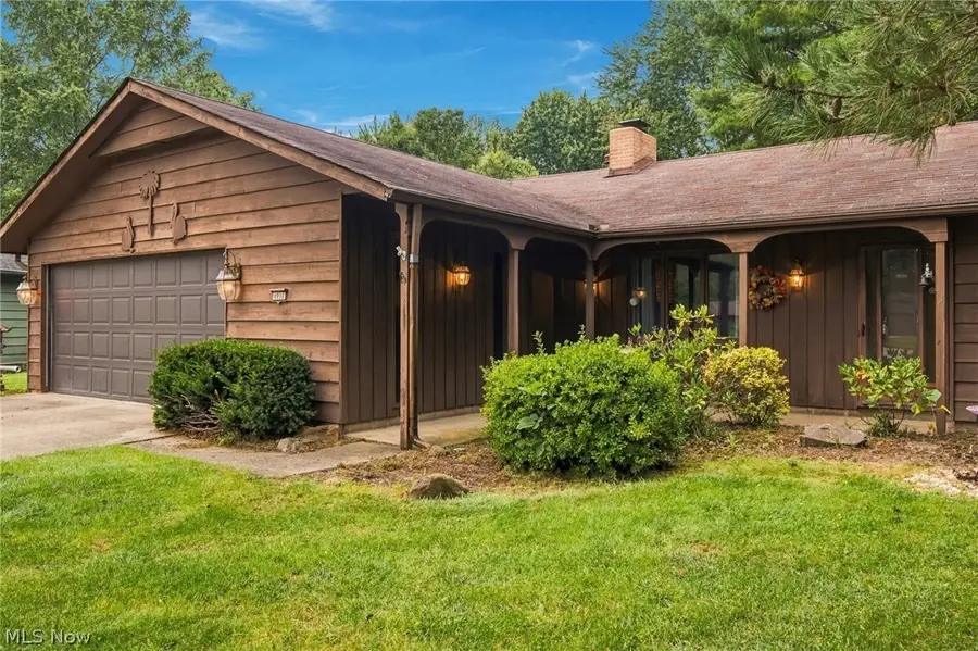 4936 Gate Moss Oval, North Ridgeville, OH 44039 - #3