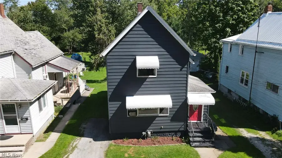 842 Day Street, Conneaut, OH 44030 - #3