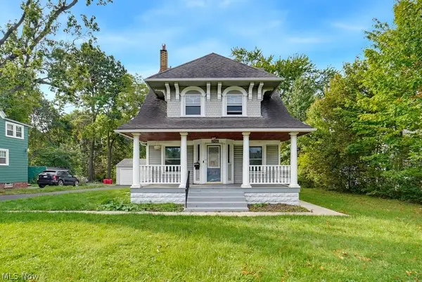 17930 Chagrin Boulevard, Shaker Heights, OH 44122