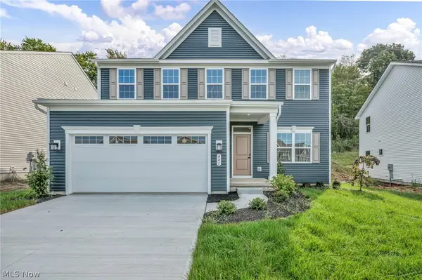 441 Hidden Feather Drive #https://maps.googleapis.c, Chardon, OH 44024