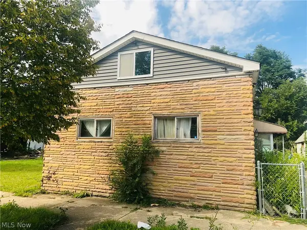 6307 Lansing Avenue, Cleveland, OH 44105