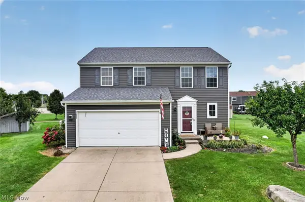 2698 Dutch Ne Circle, Canton, OH 44721