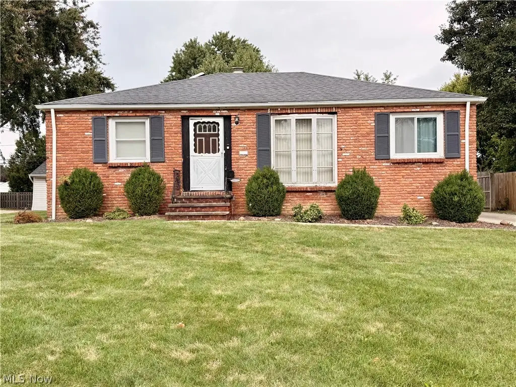 11700 Glamer Drive, Parma, OH 44130 - #1