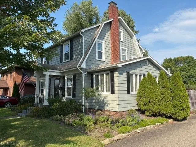 925 4th Nw Street, New Philadelphia, OH 44663 - #2