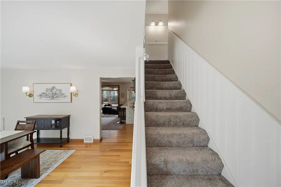 2354 Frederick Drive, Cuyahoga Falls, OH 44221 - #2