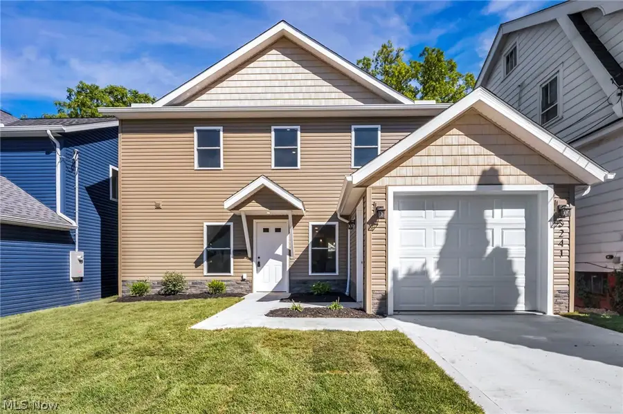5241 Forest Avenue, Maple Heights, OH 44137 - #2