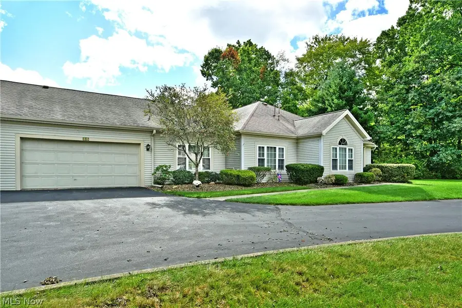 38 Woodland Chase Boulevard, Niles, OH 44446 - #2
