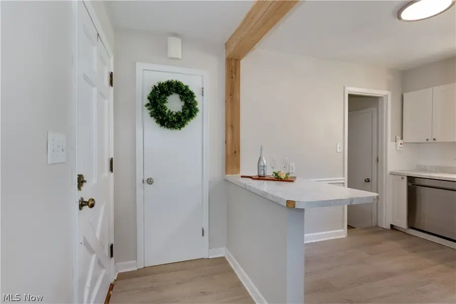 2535 Grant Avenue, Cuyahoga Falls, OH 44223 - #3