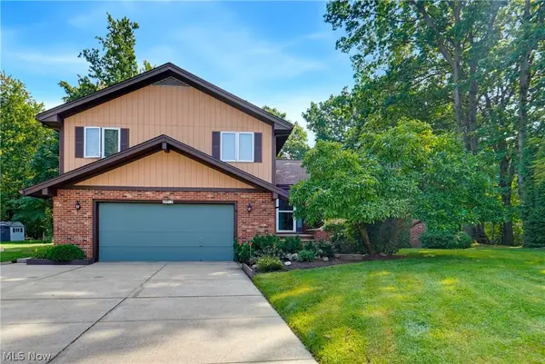 24912 Pleasant Trail, Richmond Heights, OH 44143
