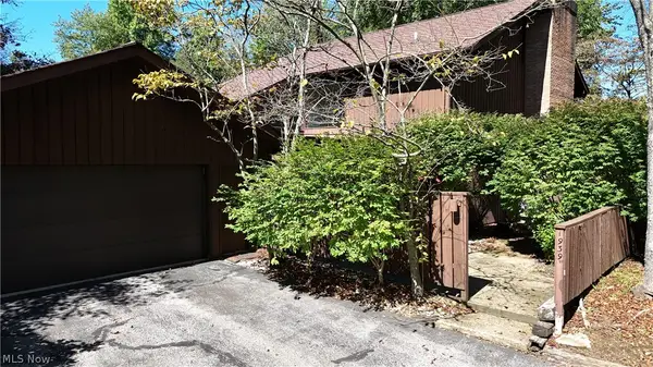 1939 Pine Drive, Kent, OH 44240